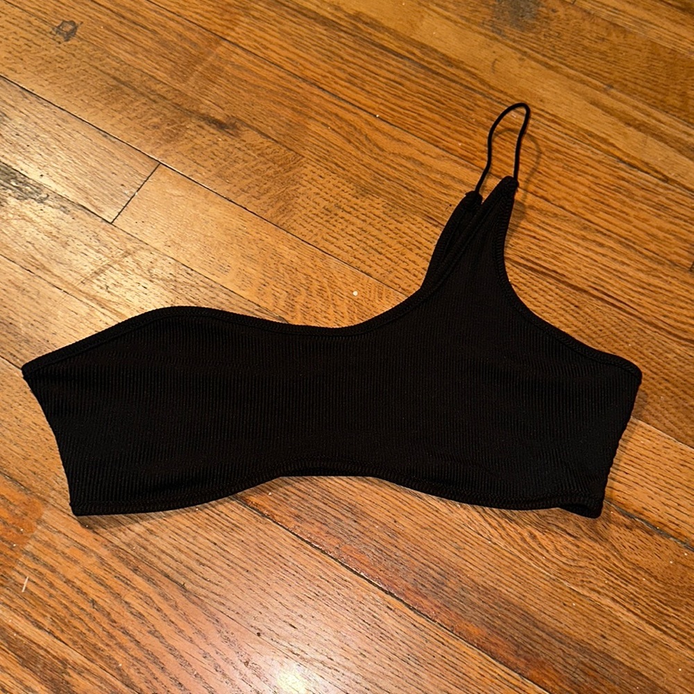 One shoulder strap black bra top